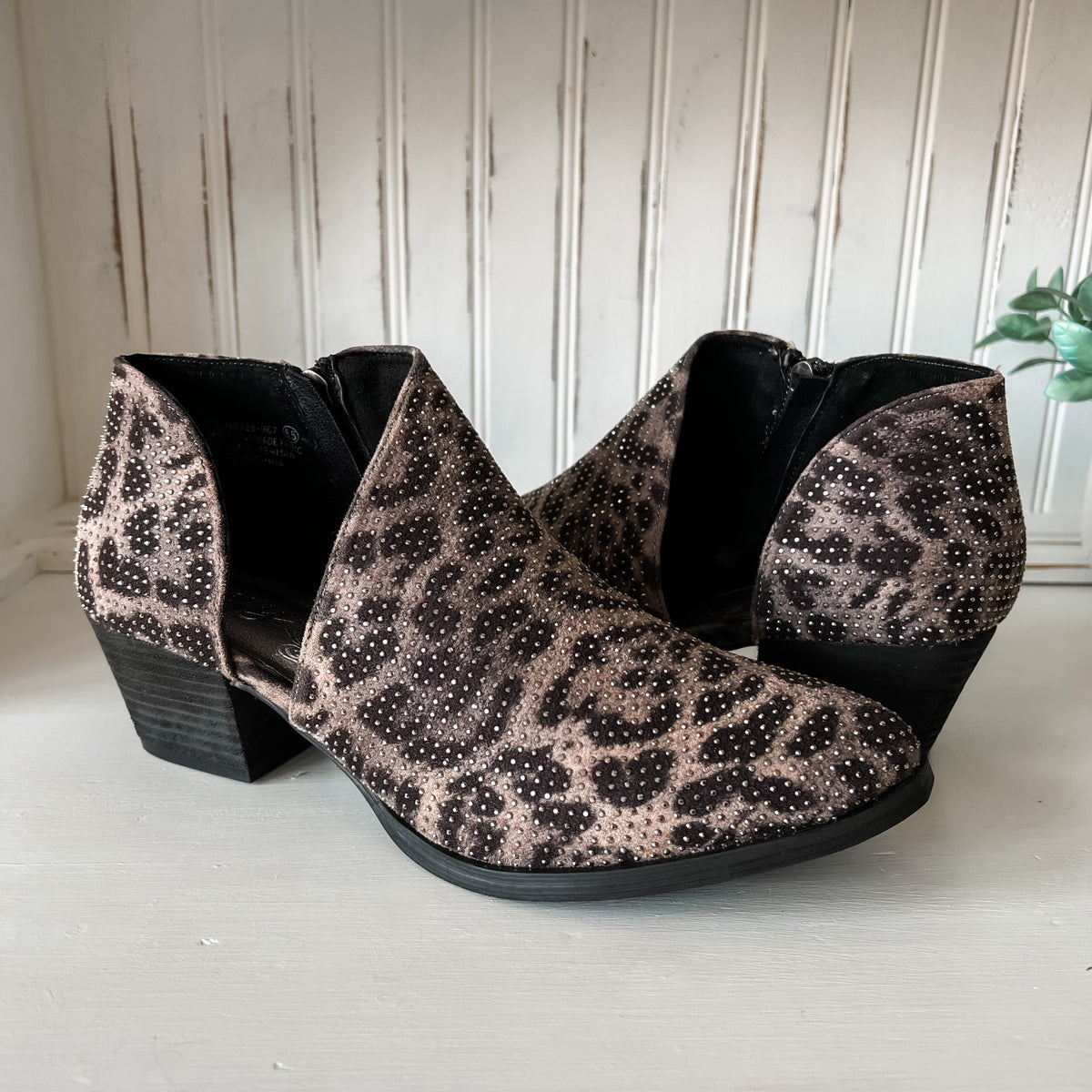 Diva Bootie - Grey Leopard