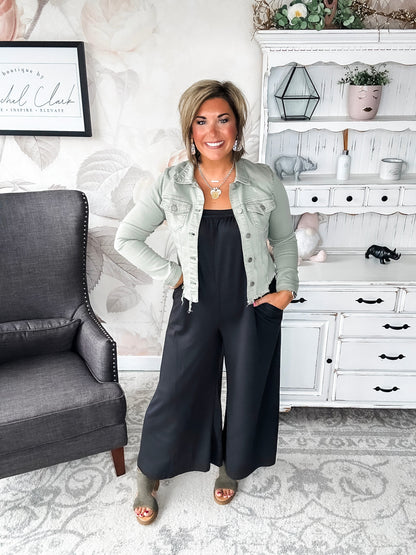 Feeling Reckless Jumpsuit - Black