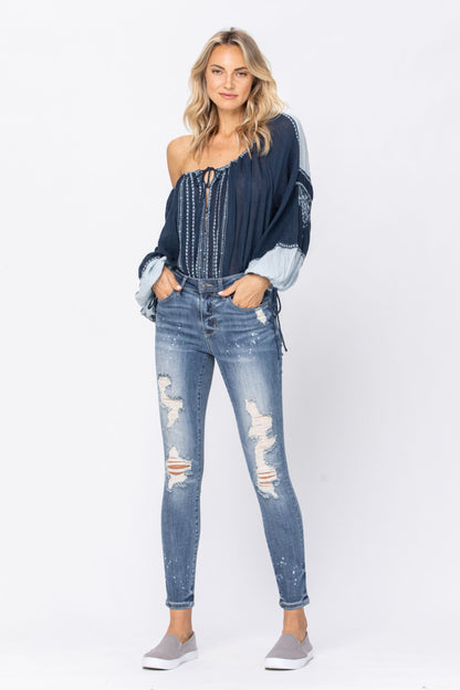 Judy Blue Bleach Splatter Destroyed Skinny Jeans