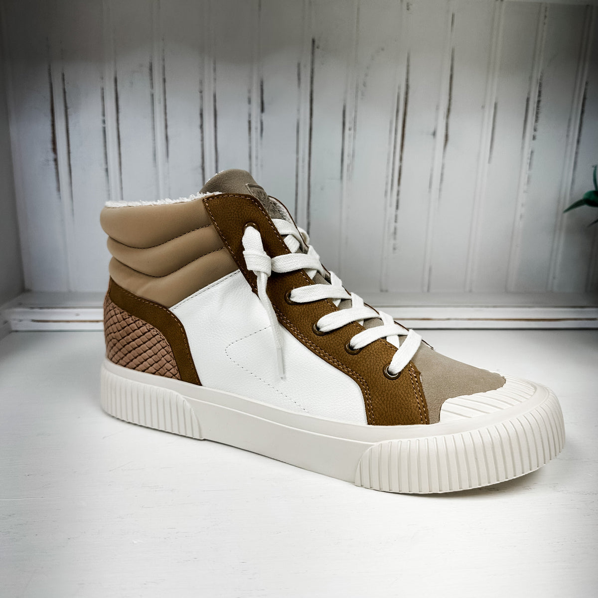 Gaston High-Top Sneaker - Sand