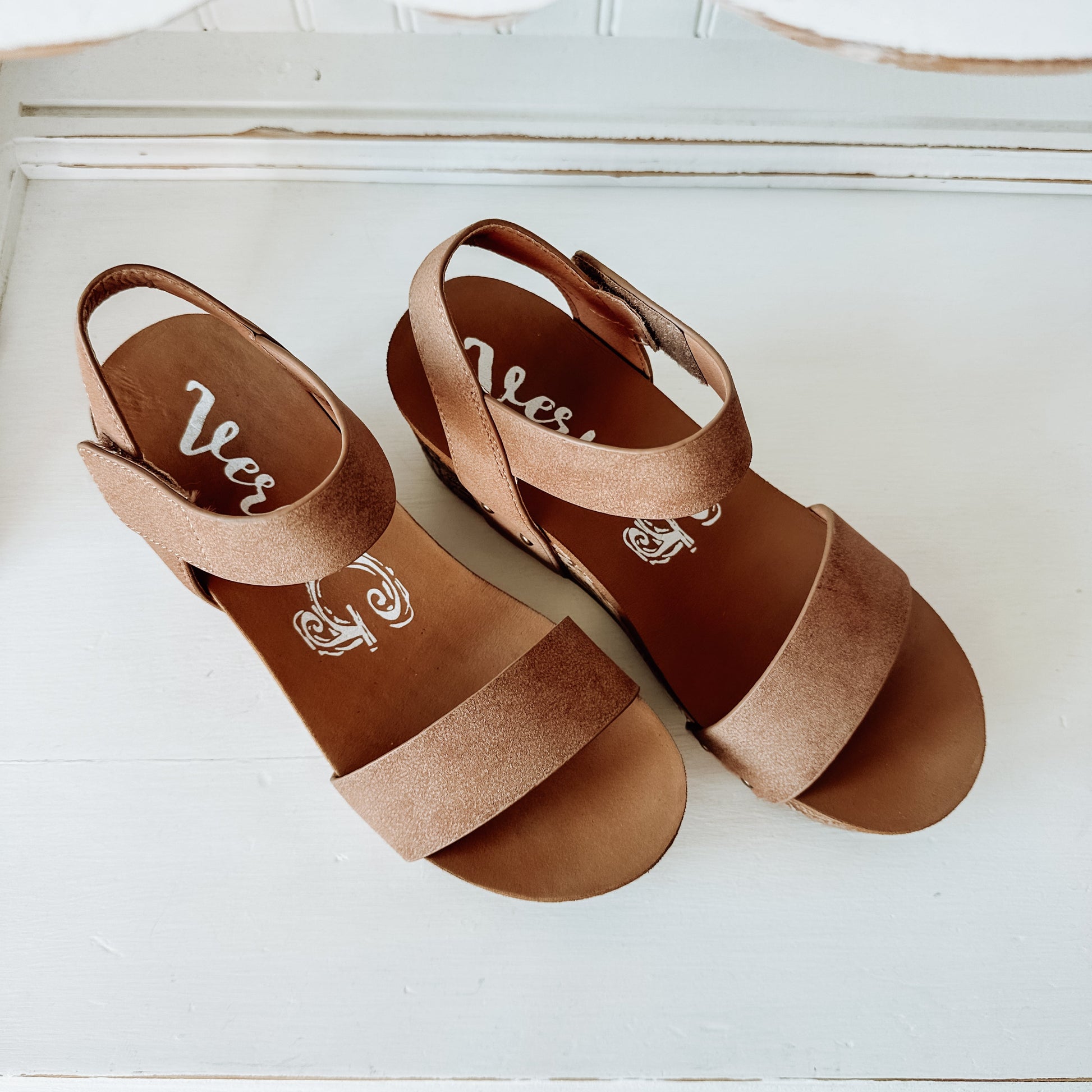Devon Wedge Sandal - Light Tan 2