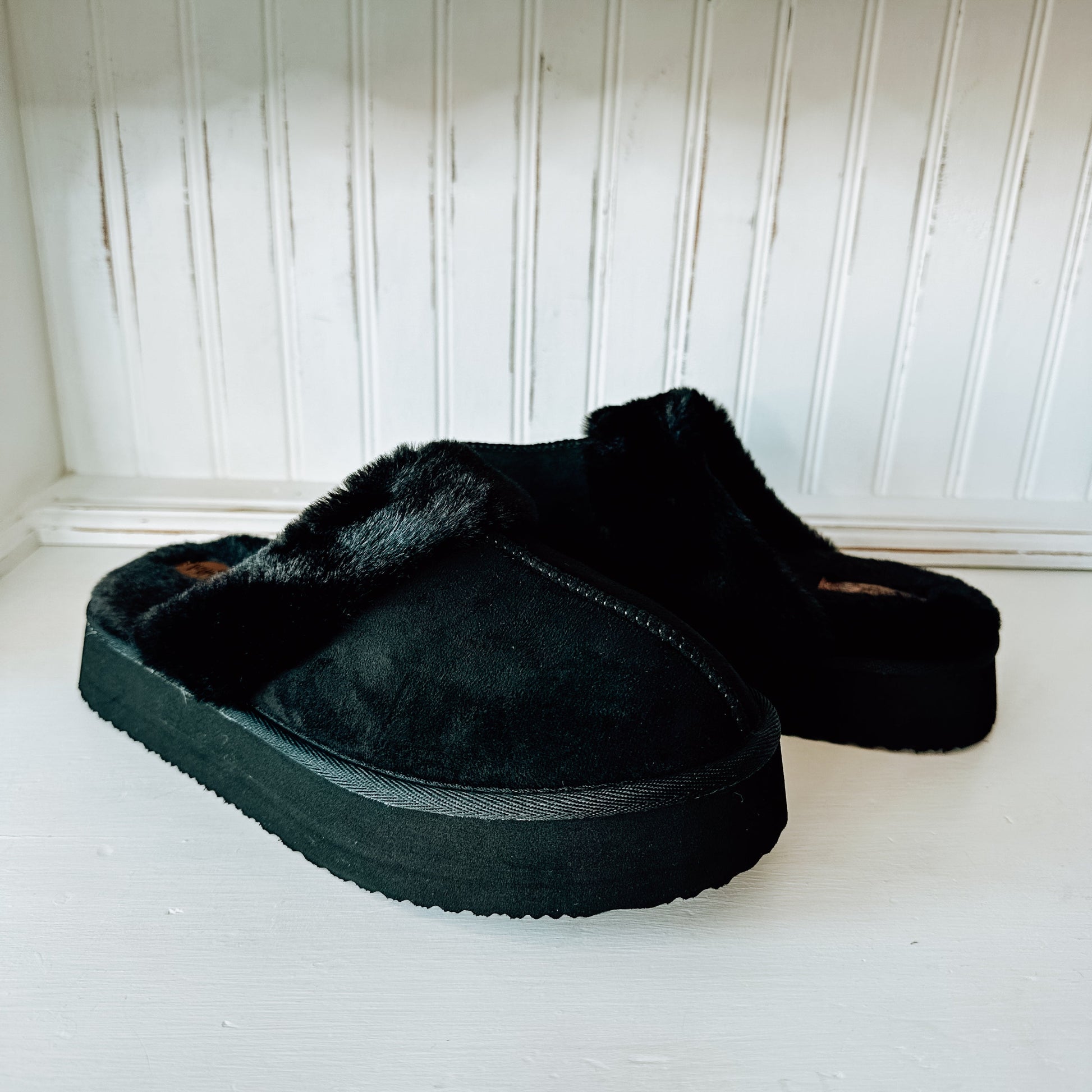 Delaney Platform Slipper - Black