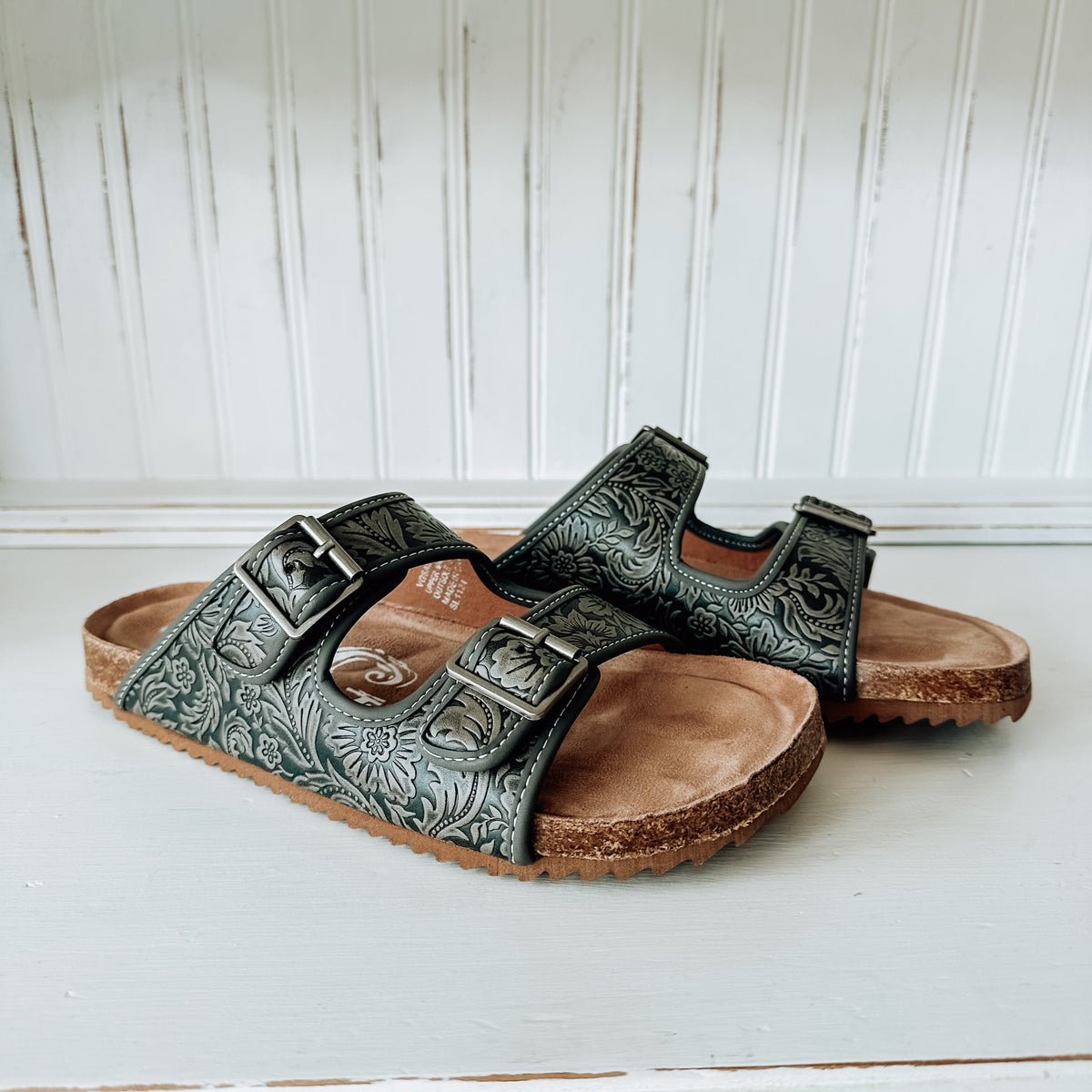 Berry Sandal - Grey