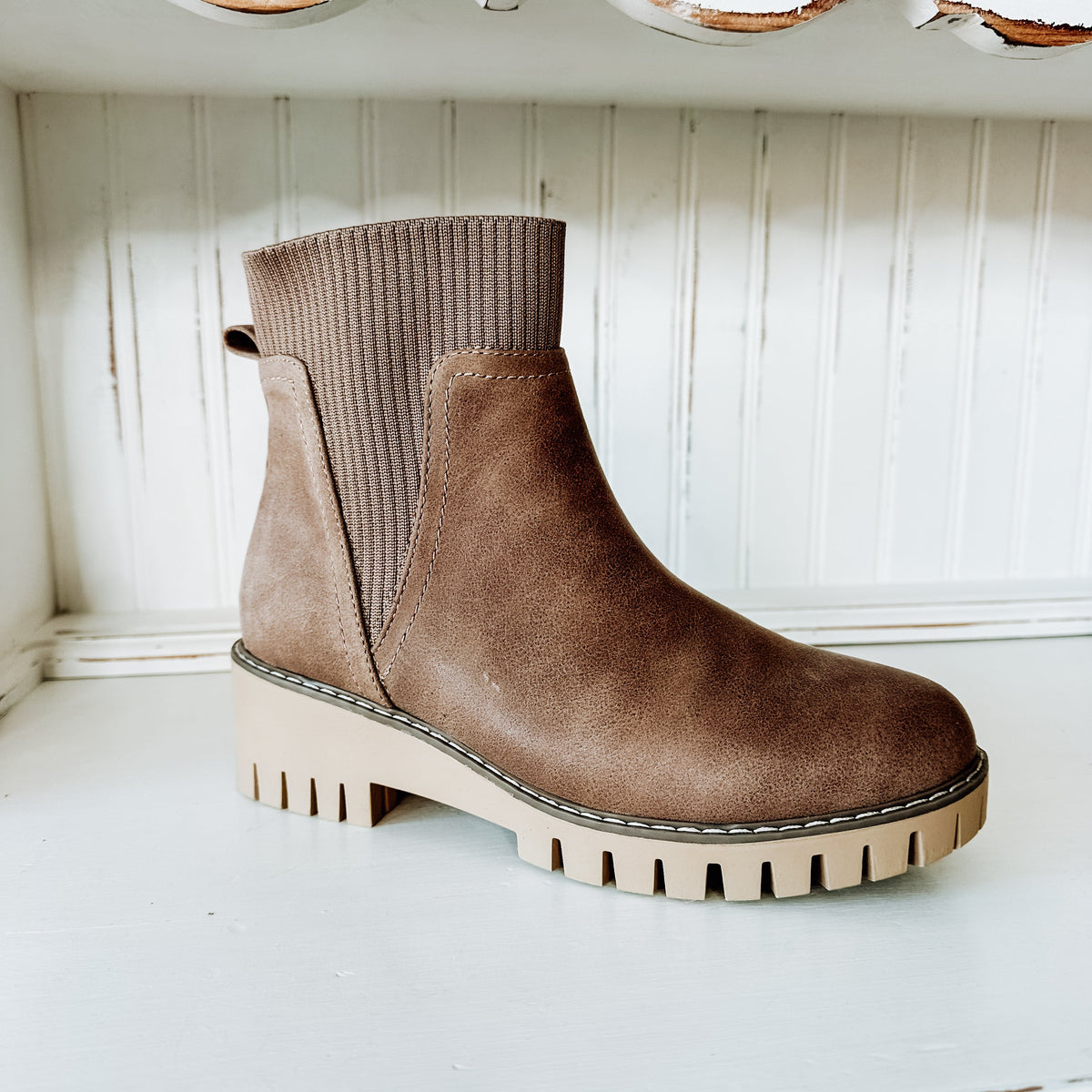 Magnolia Boot - Taupe