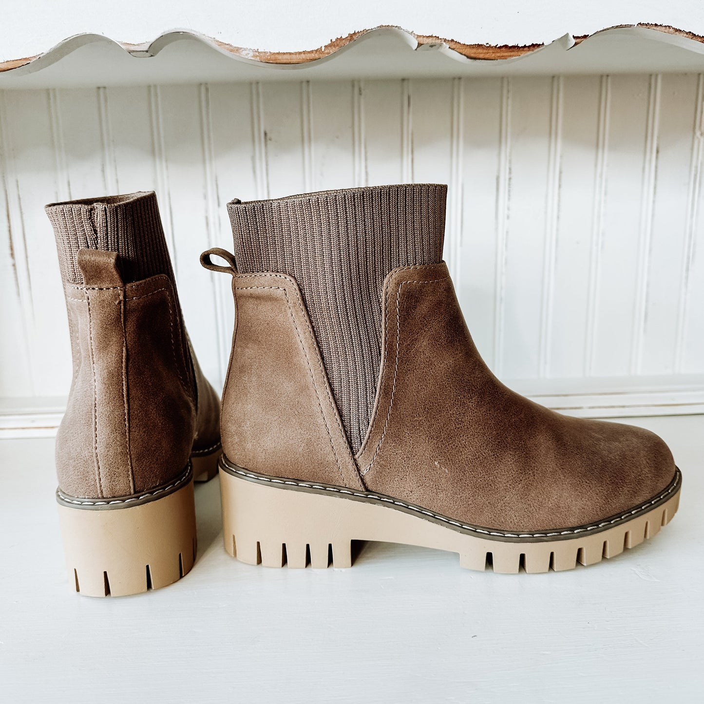 Magnolia Boot - Taupe