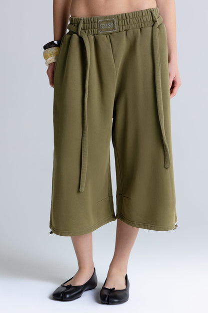 Mile High Baggy Capri