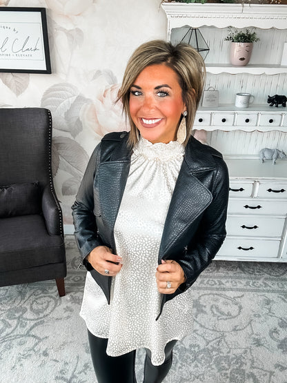 Love Like This Blouse - Cream