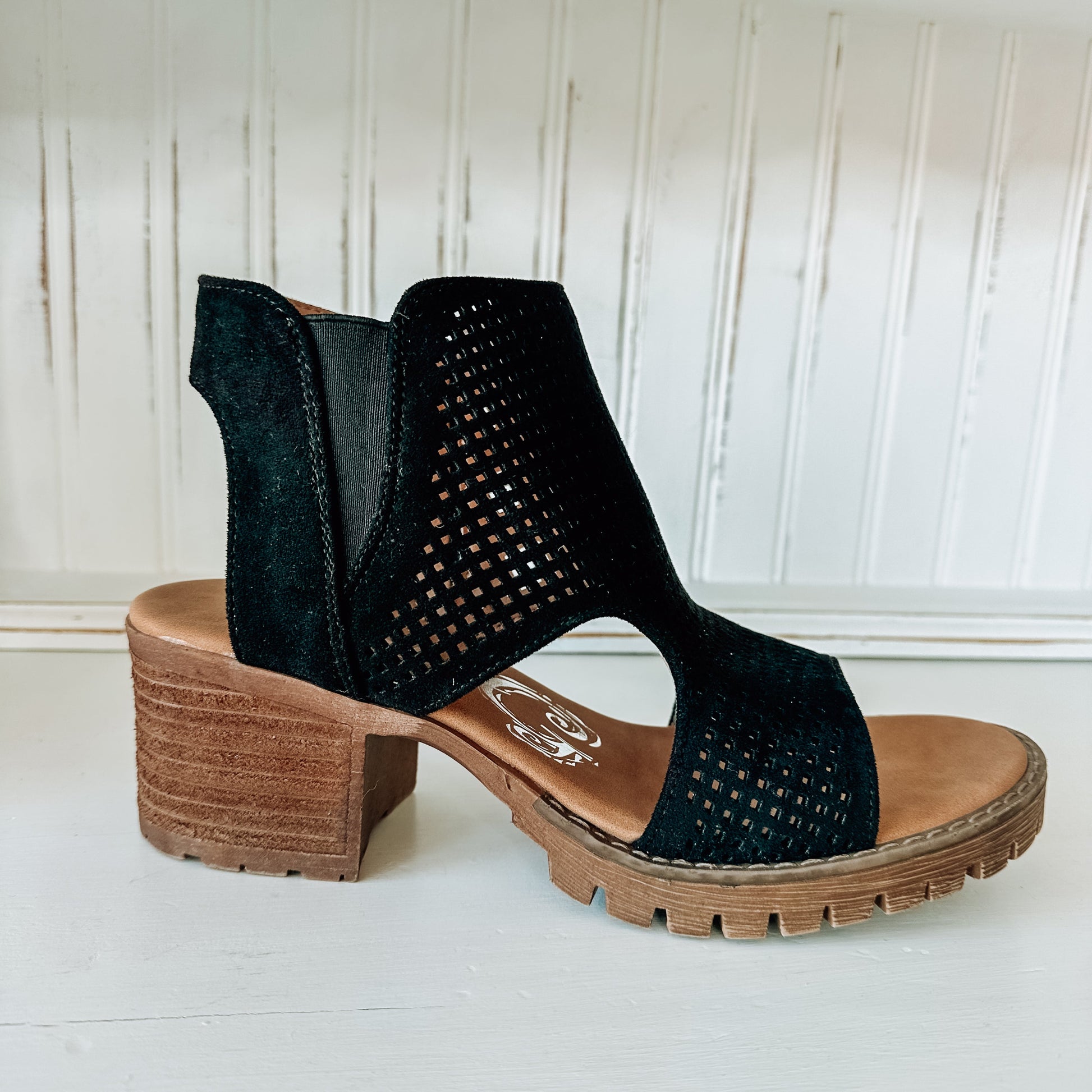 Milsy Block Heel - Black