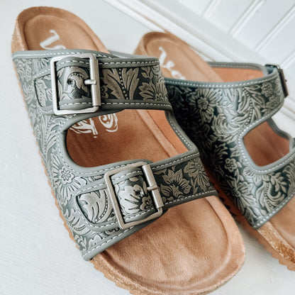 Berry Sandal - Grey