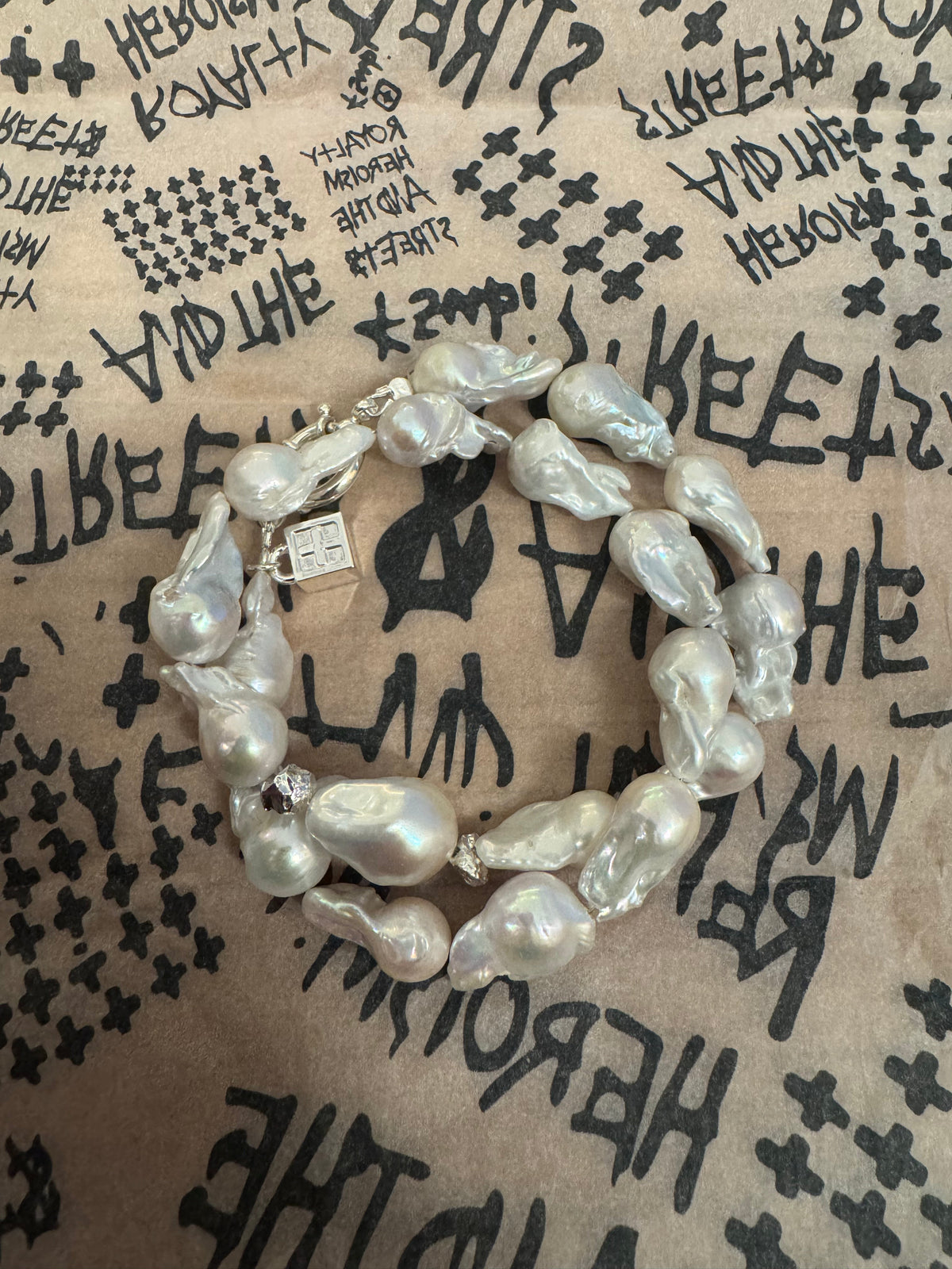 BAROQUE PEARL BRACELET