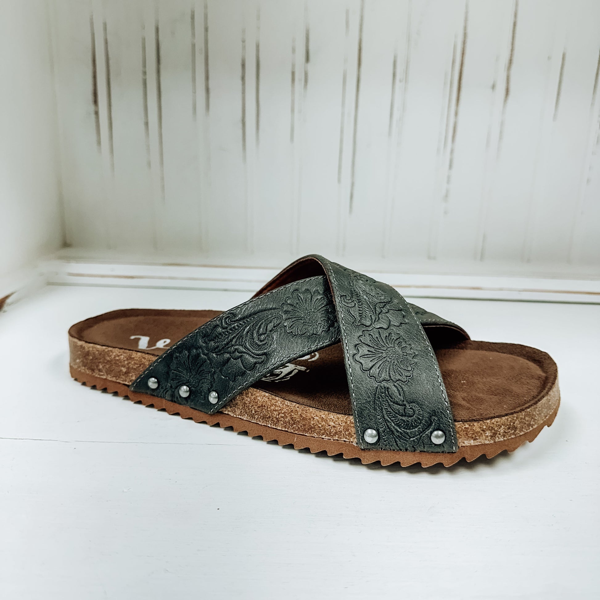 Jaycee Tooled Sandal - Grey