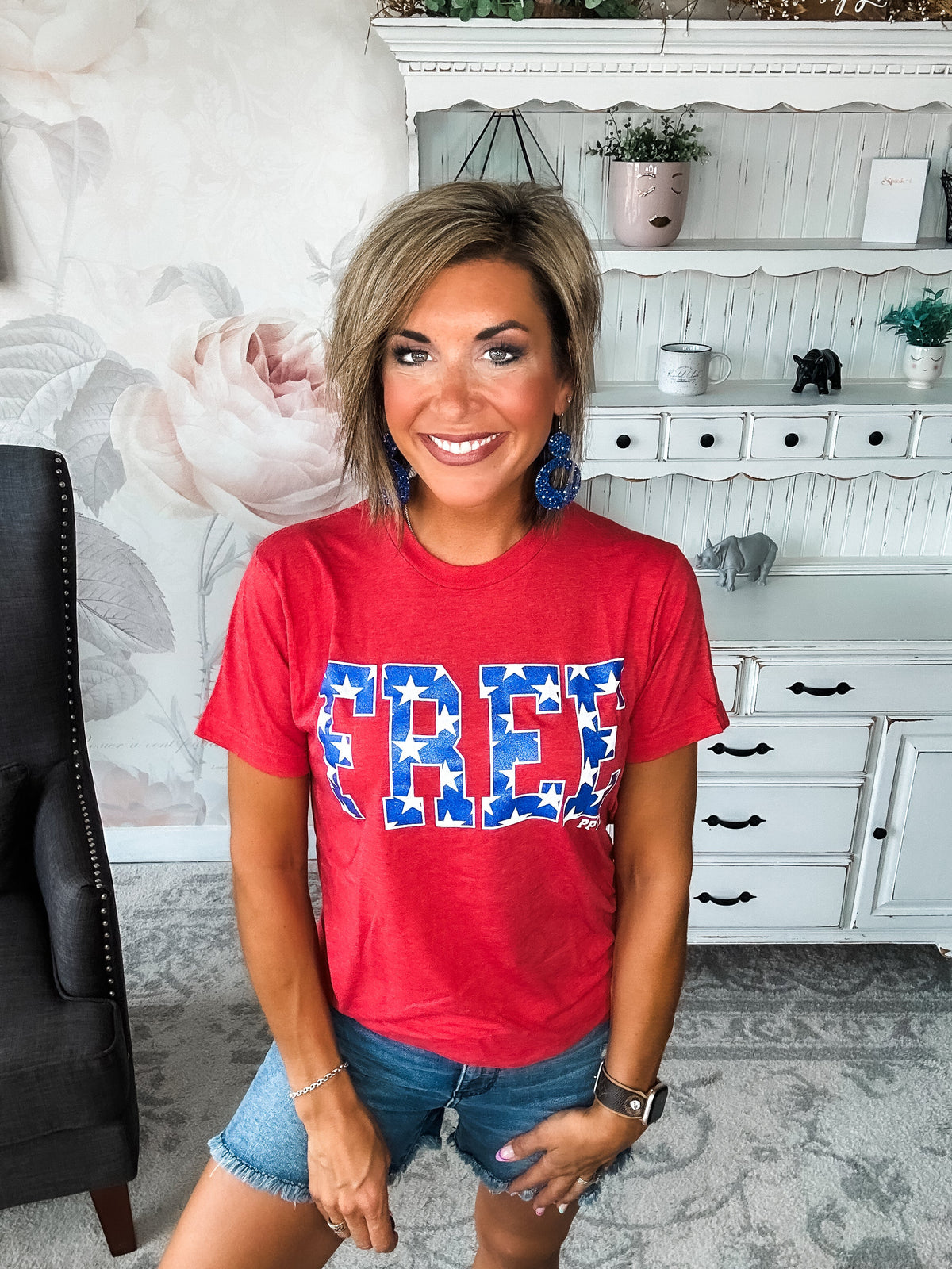 Free Glitter Graphic Tee