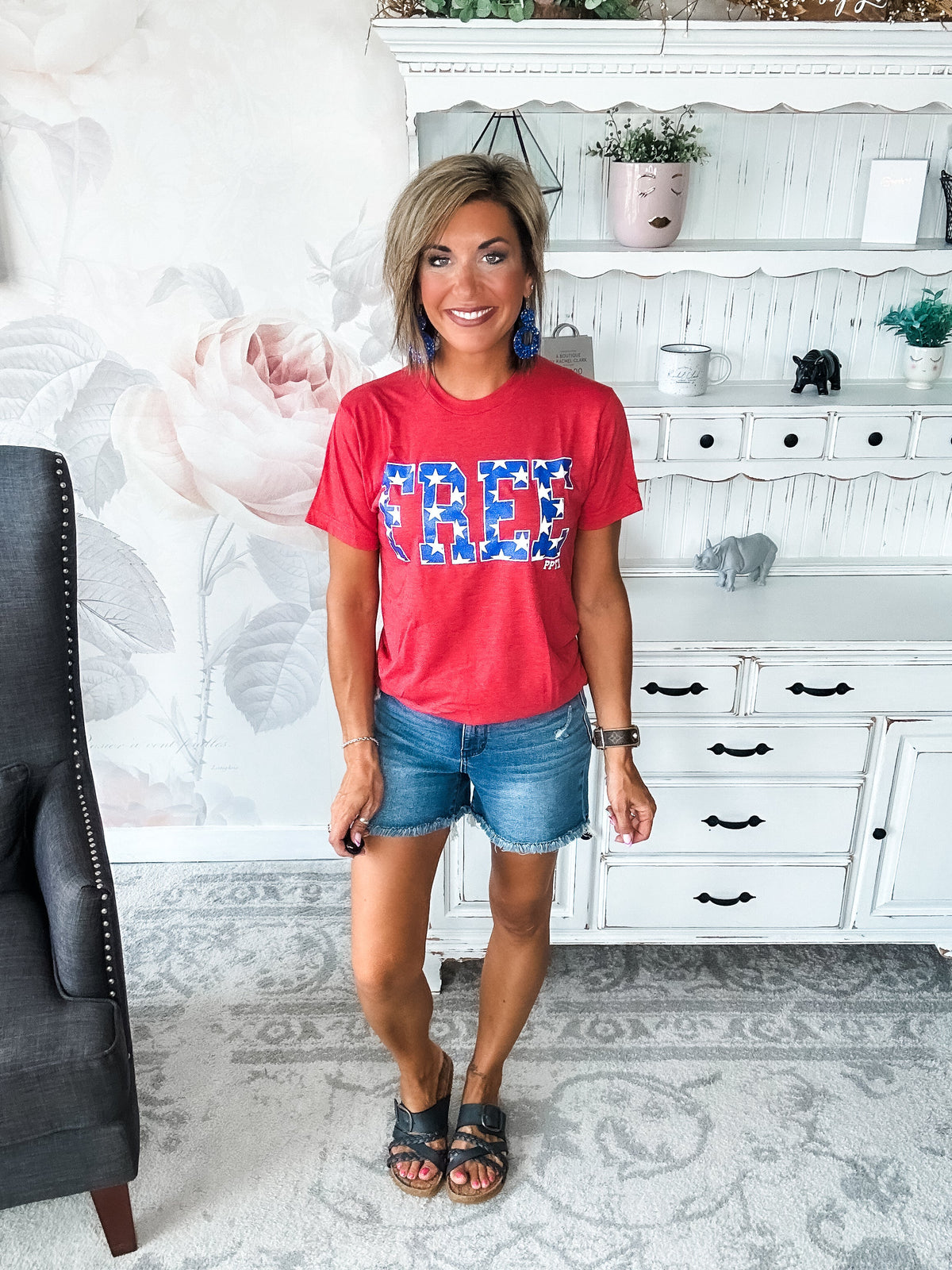 Free Glitter Graphic Tee