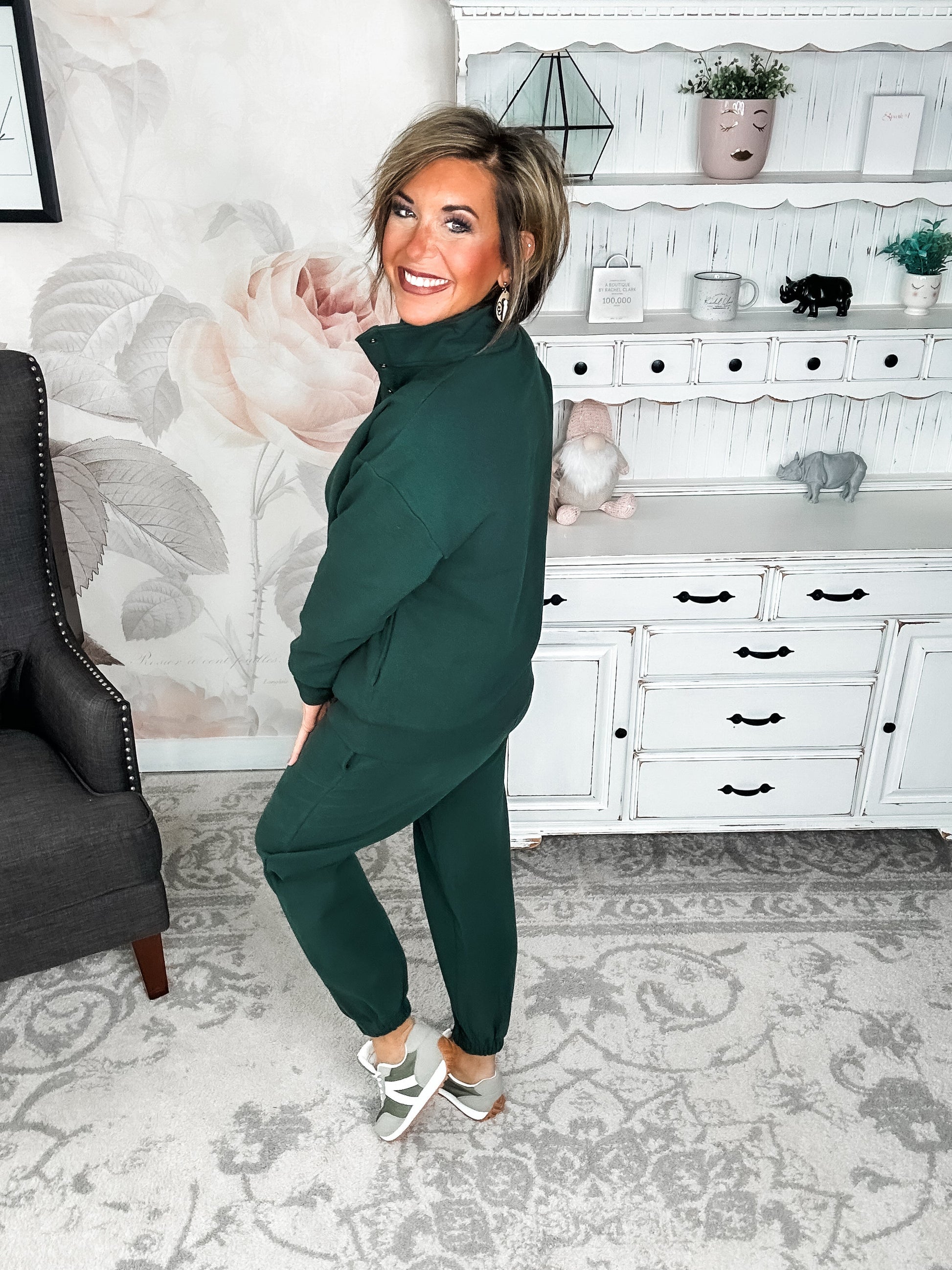 Ampersand Avenue Never Better Joggers - Forest Green