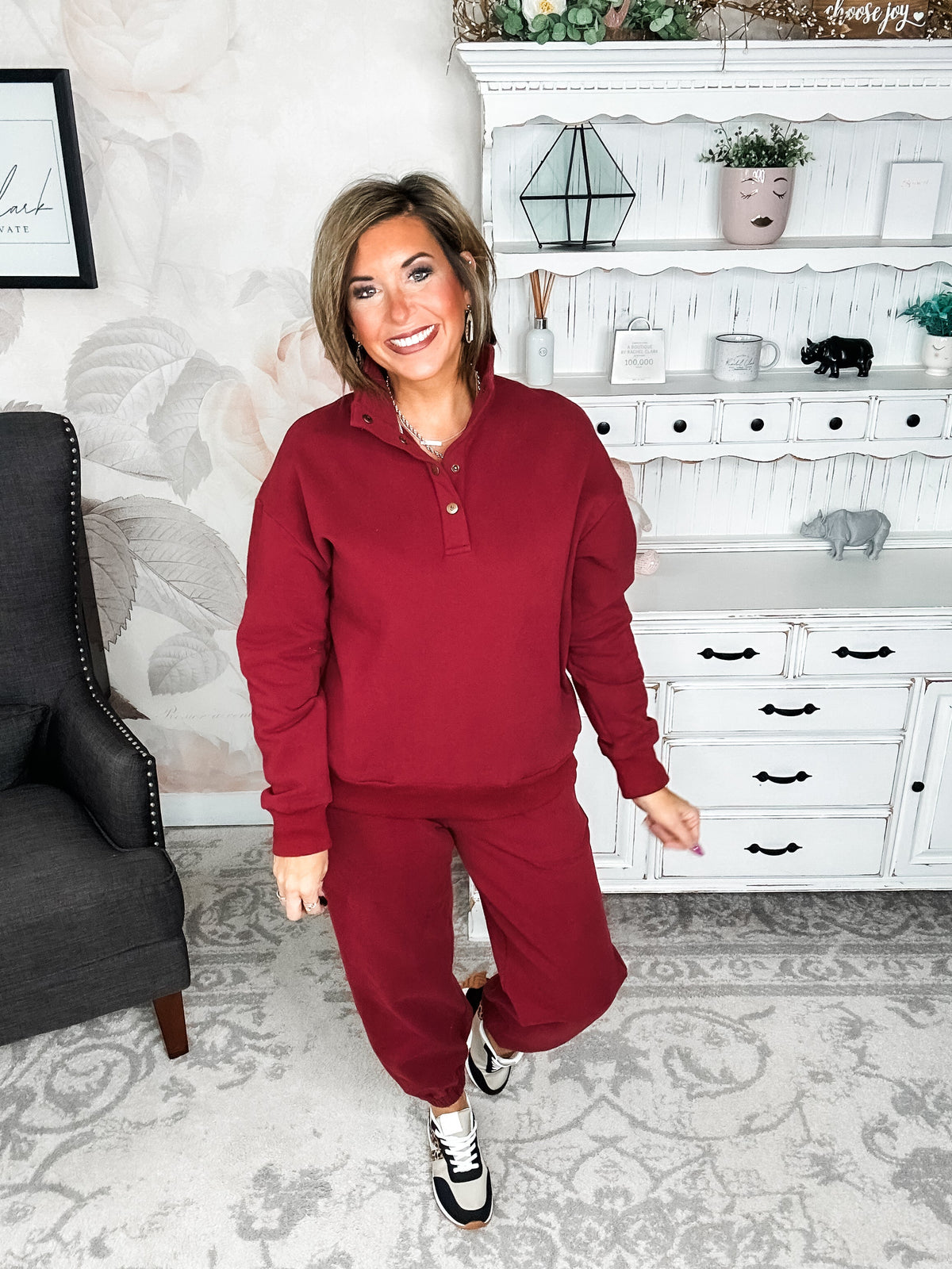 Ampersand Avenue Never Better Joggers - Wine