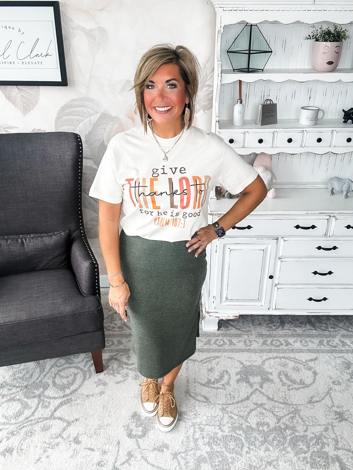 Give Thanks To The Lord Graphic Tee