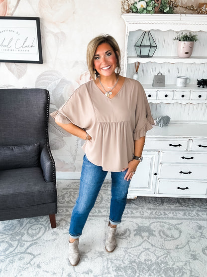 Close to Me Blouse - Mocha
