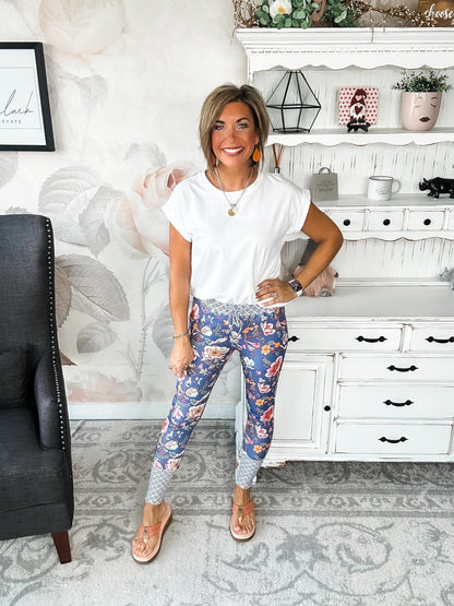 Ampersand Avenue Triple Stretch Joggers - Dancing Floral