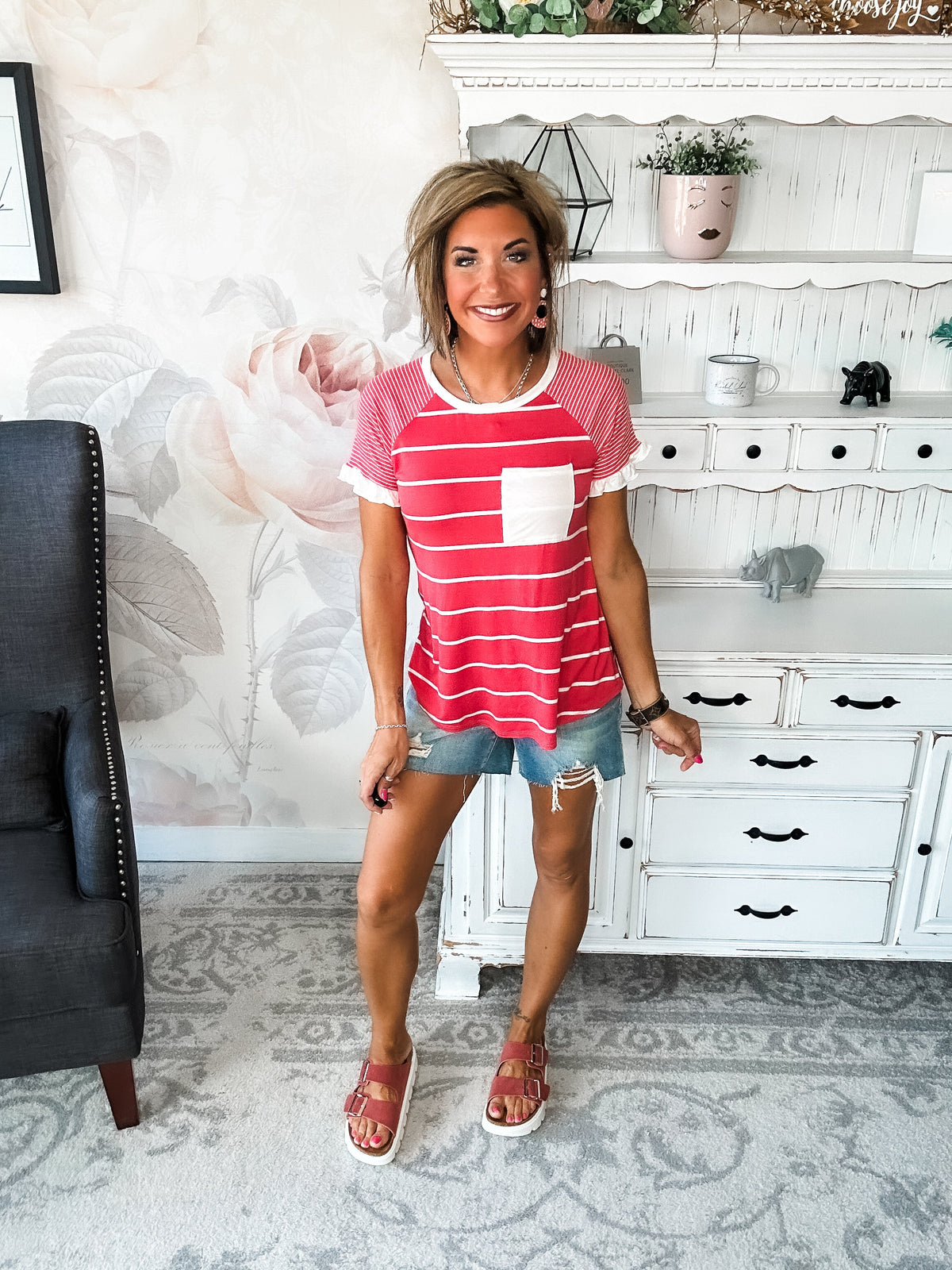 Can't Bring Me Down Tee - Coral