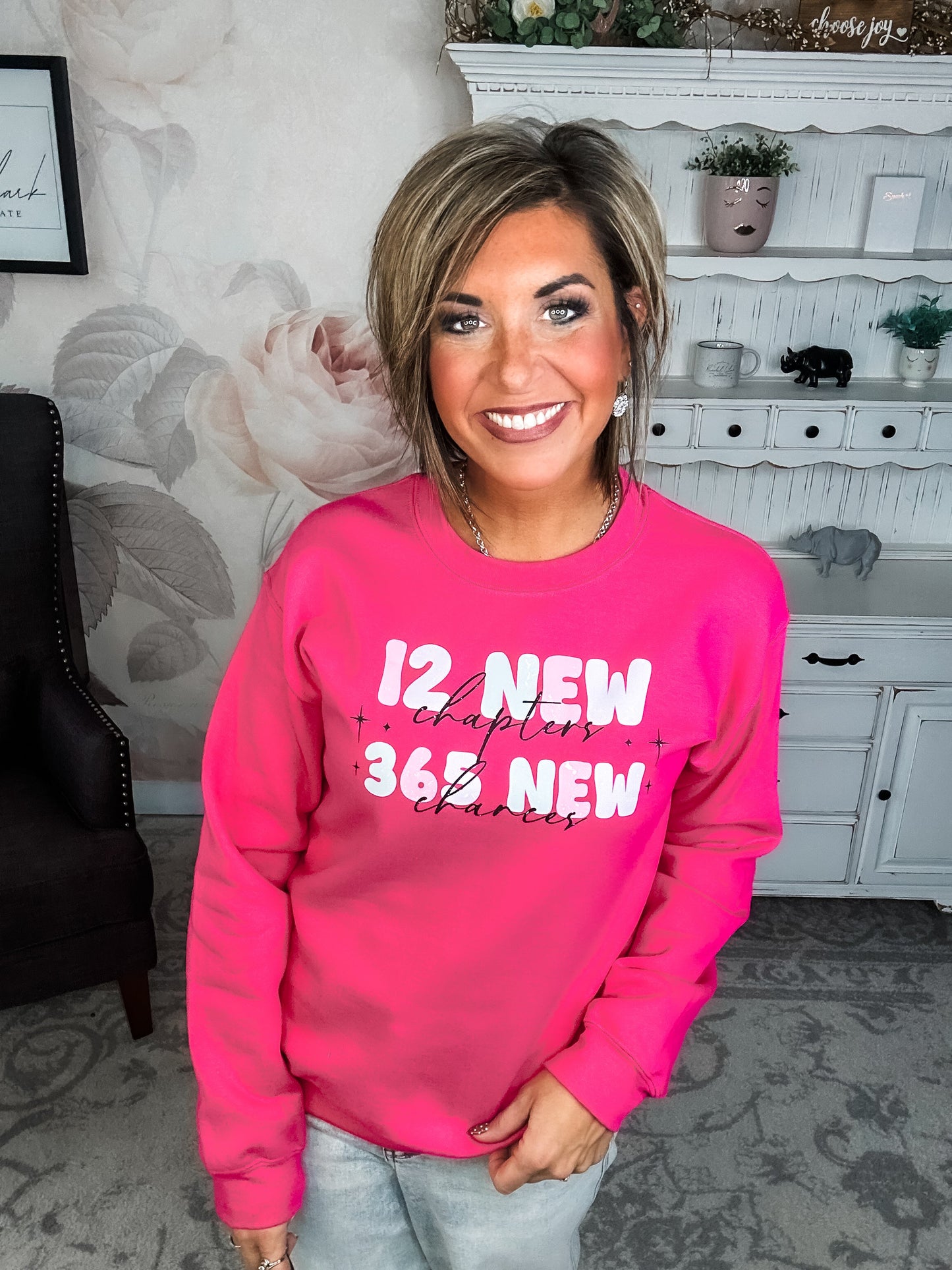 12 New Chapters Graphic Sweatshirt