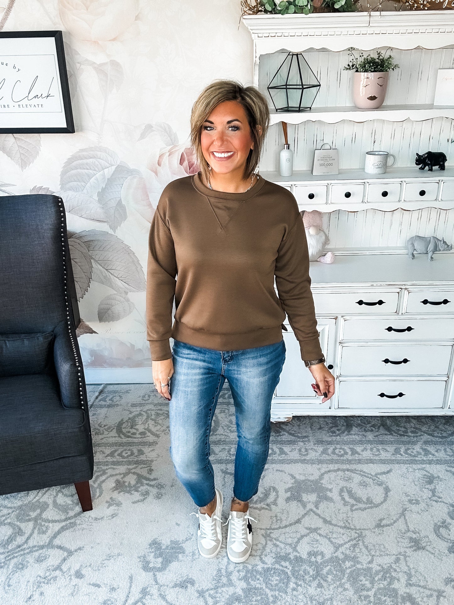 Cuddled Up On The Weekend Pullover - Mocha