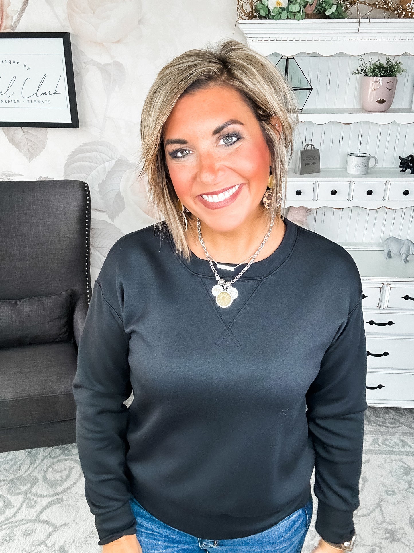 Cuddled Up On The Weekend Pullover - Black