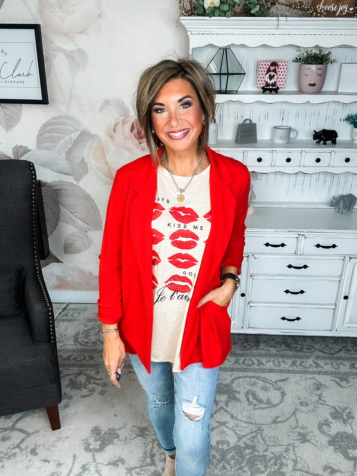Always Kiss Me Goodnight Scoop Neck Graphic Tee