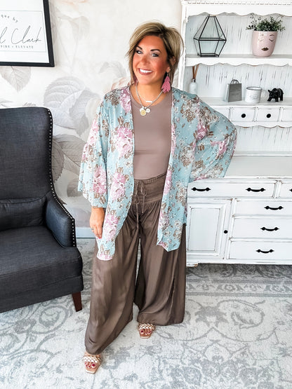 Loving Everyday Floral Kimono