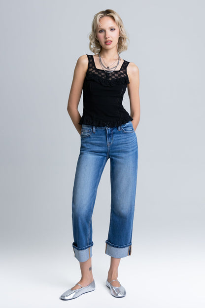 Rynae Straight Crop
