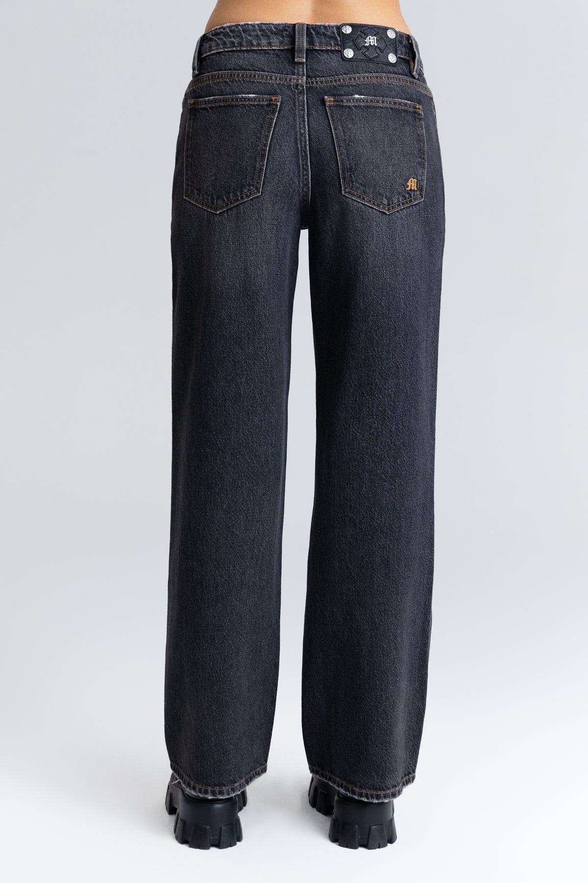 Ashira Slim Wide