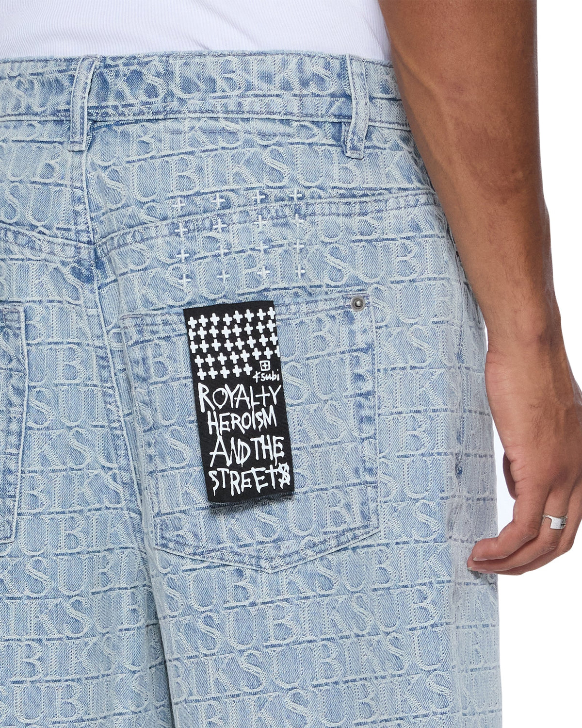 MAXX SHORT TILE
