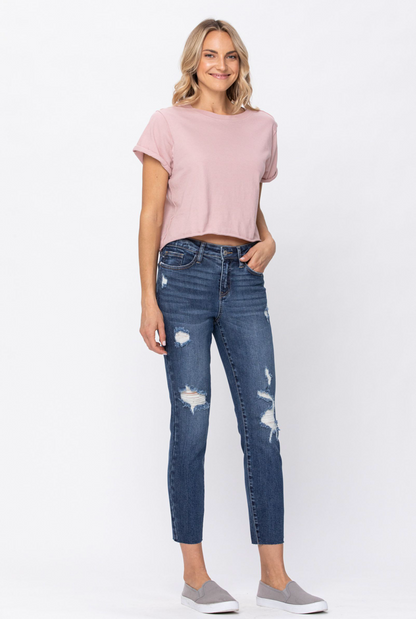 Judy Blue Vintage Cut Off Relaxed Fit Jeans