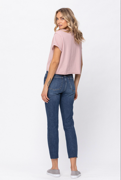 Judy Blue Vintage Cut Off Relaxed Fit Jeans
