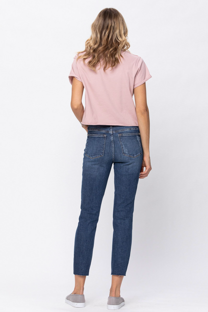 Judy Blue Vintage Cut Off Relaxed Fit Jeans