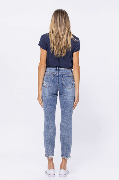 Judy Blue Destroyed Acid Wash Boyfriend Jeans