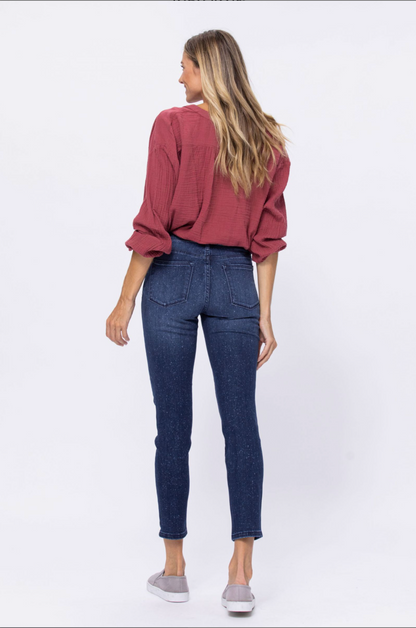 Judy Blue Mineral Wash Relaxed Fit Jeans