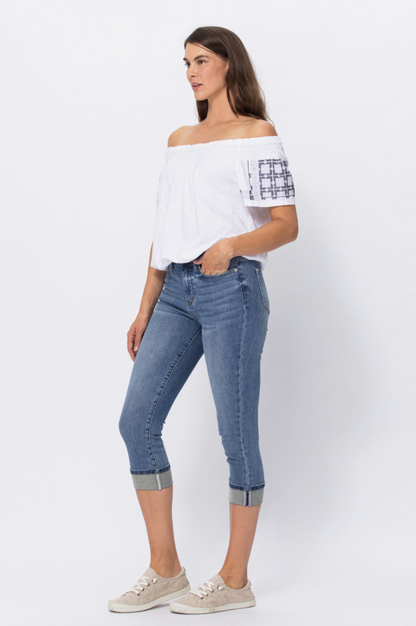 Judy Blue Medium Wash Cuffed Capri