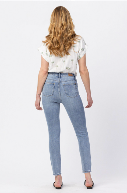 Judy Blue Light Wash Destroyed Skinny Jeans