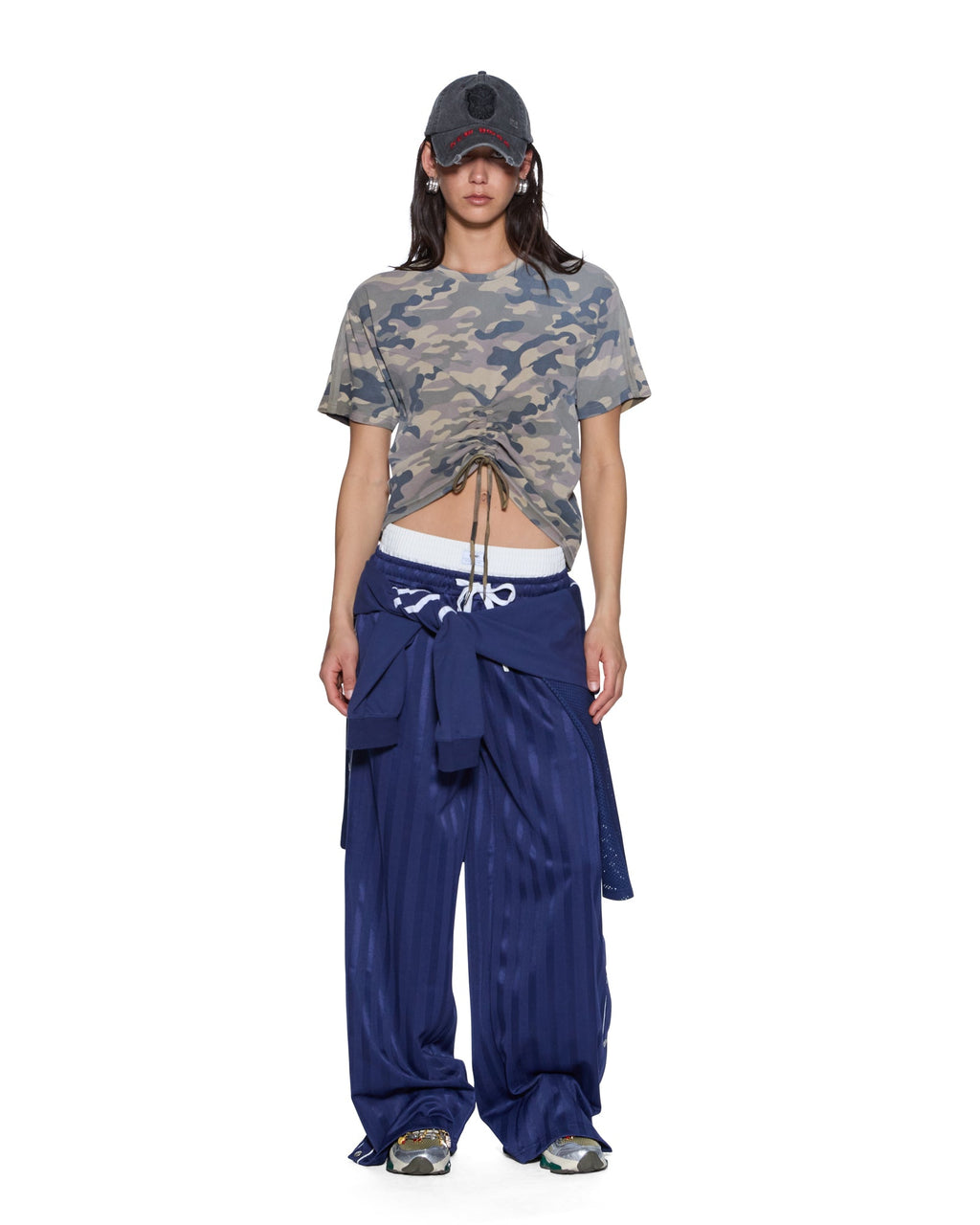 RUCHED EVERYDAY SS TEE CAMO