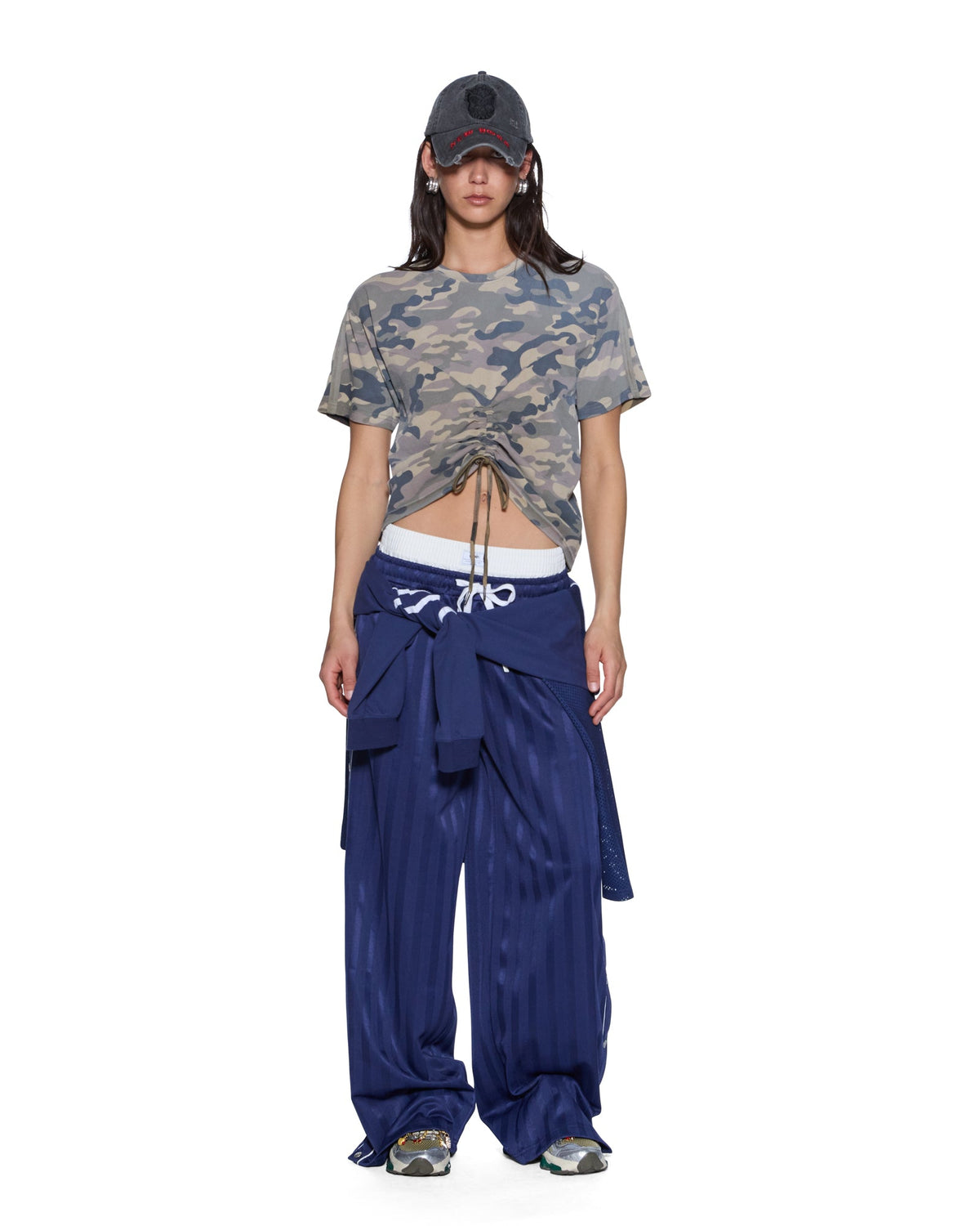 RUCHED EVERYDAY SS TEE CAMO