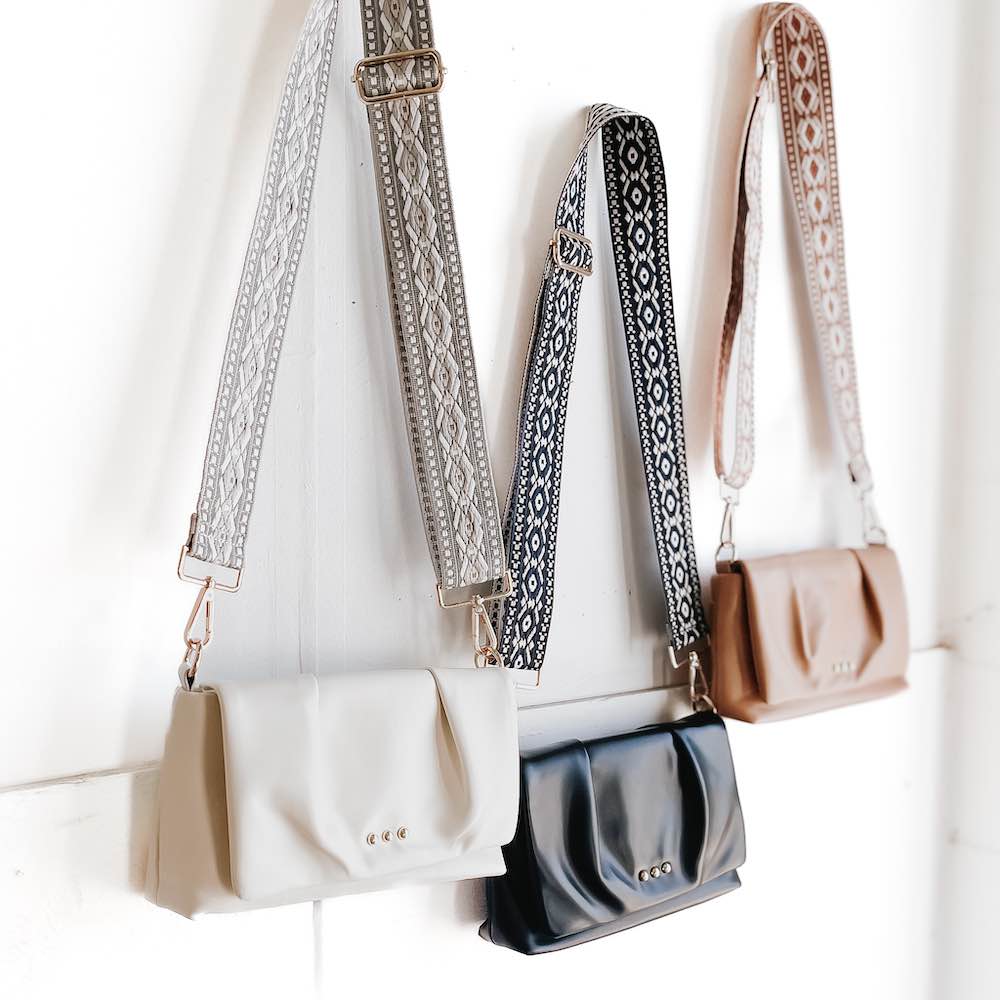 Aurora Crossbody Clutch Bag - Black