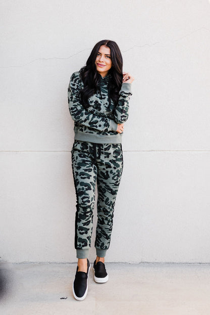 Ampersand Avenue Jogger - Everyday Essential