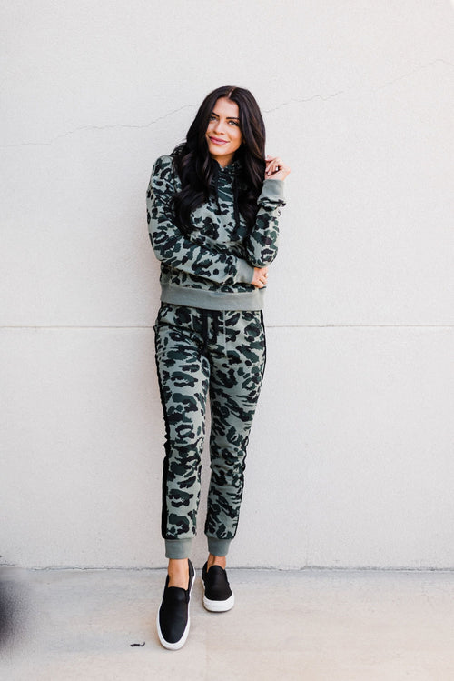Ampersand Avenue Jogger - Everyday Essential