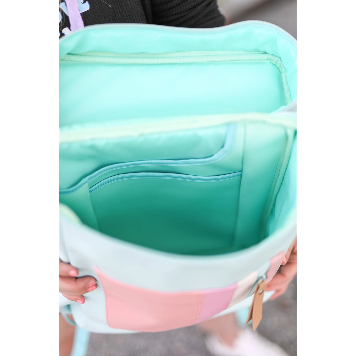 Moxie Backpack - Blue/Pink