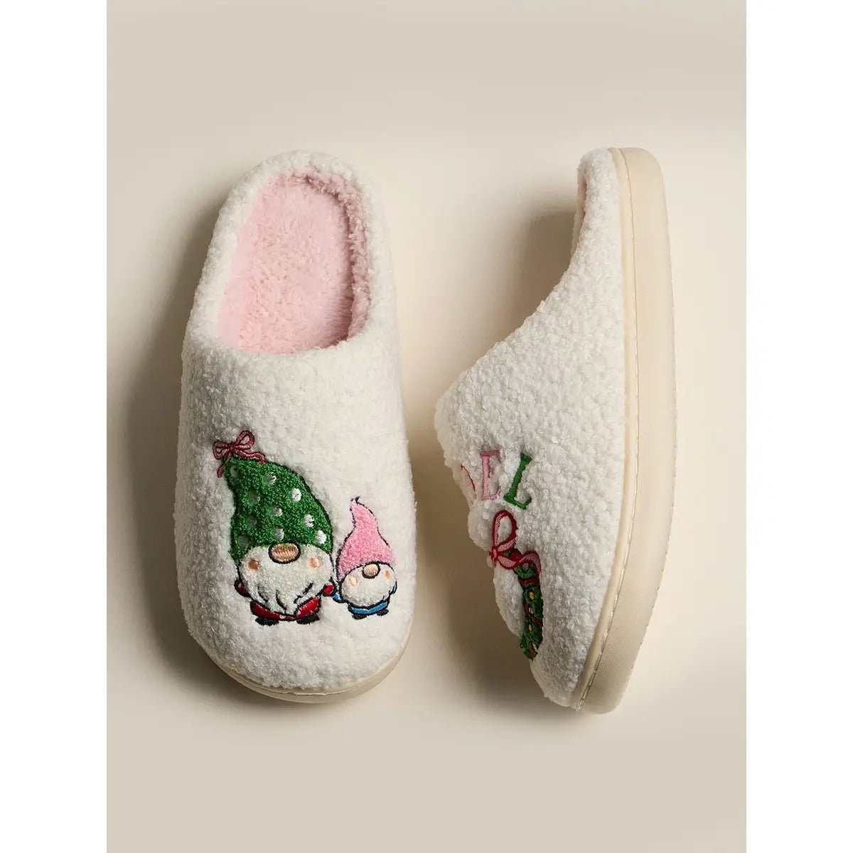 Gnome Noel Fuzzy Fleece Slipper