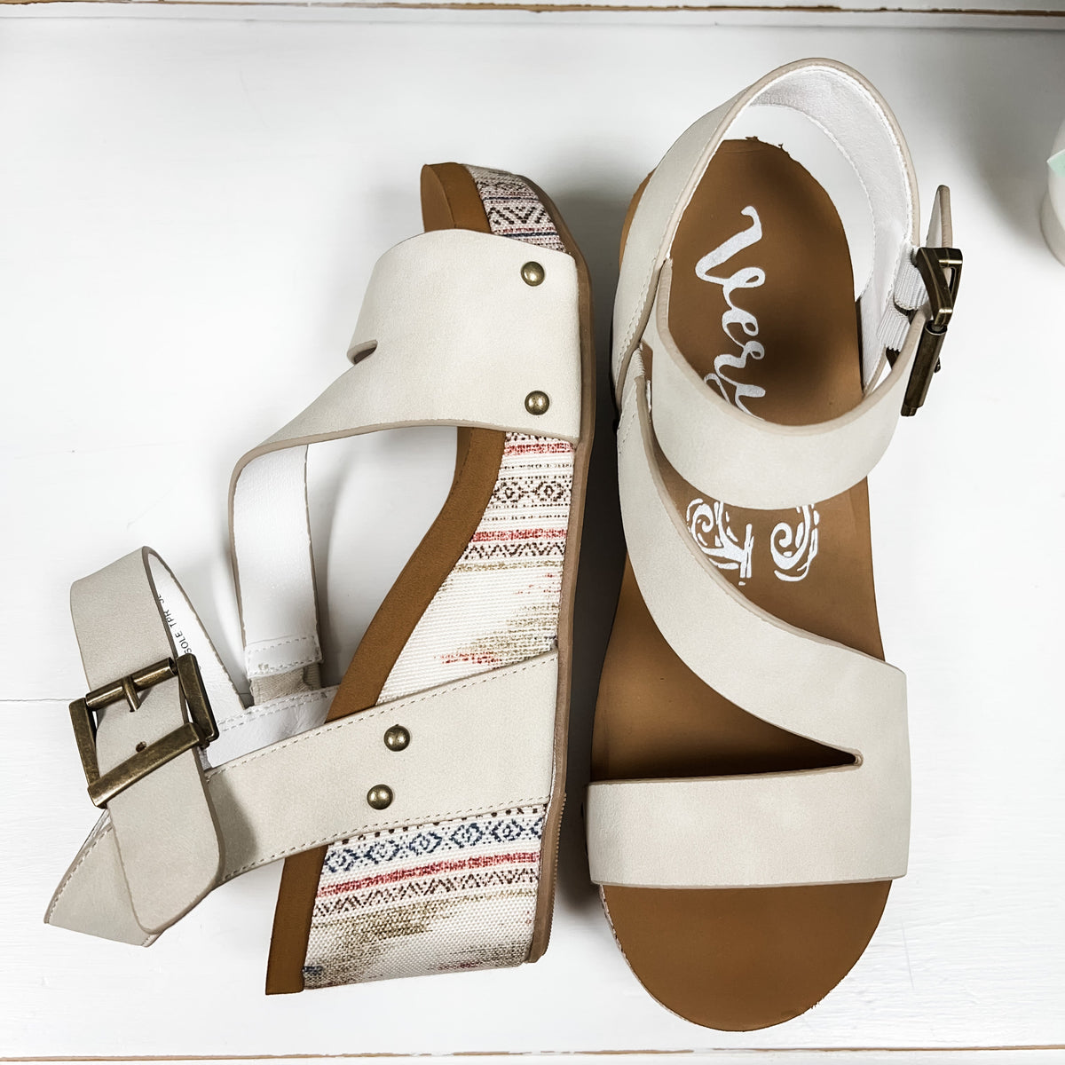 Giavanna Wedge Sandals - Cream
