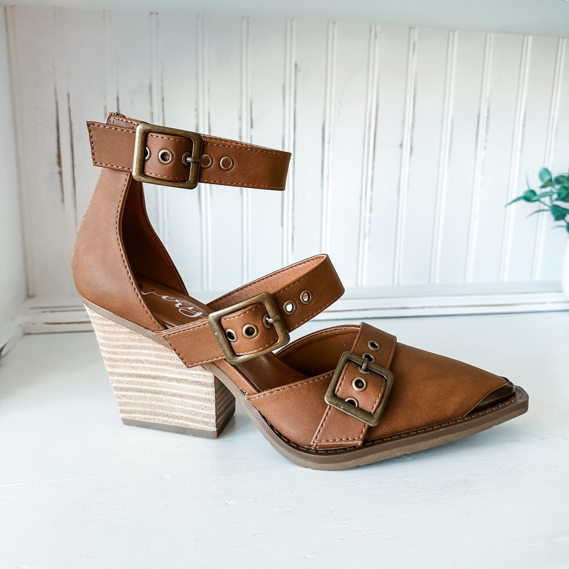 Irina Heels - Tan