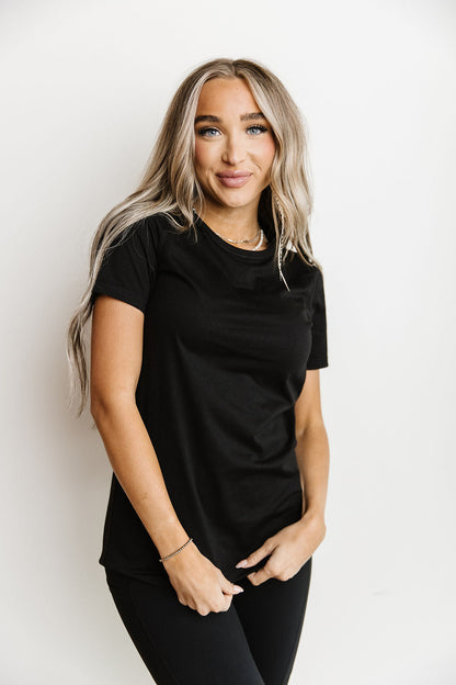 Ampersand Avenue Crew Neck Lulu Tee - Black